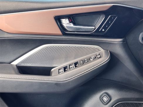 Used 2022 Acura MDX FWD w/ Technology Package image 22