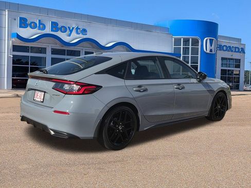 Used 2024 Honda Civic Sport image 5