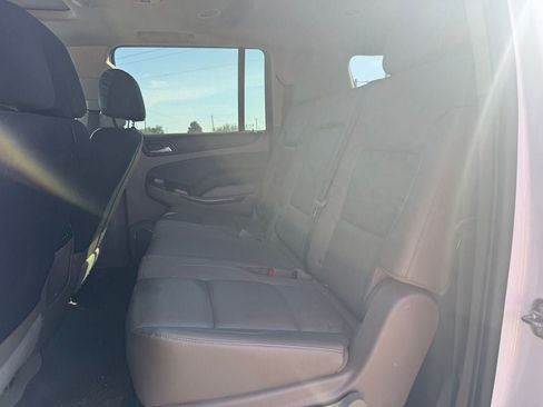 Used 2019 Chevrolet Suburban LT AWD/4WD image 7