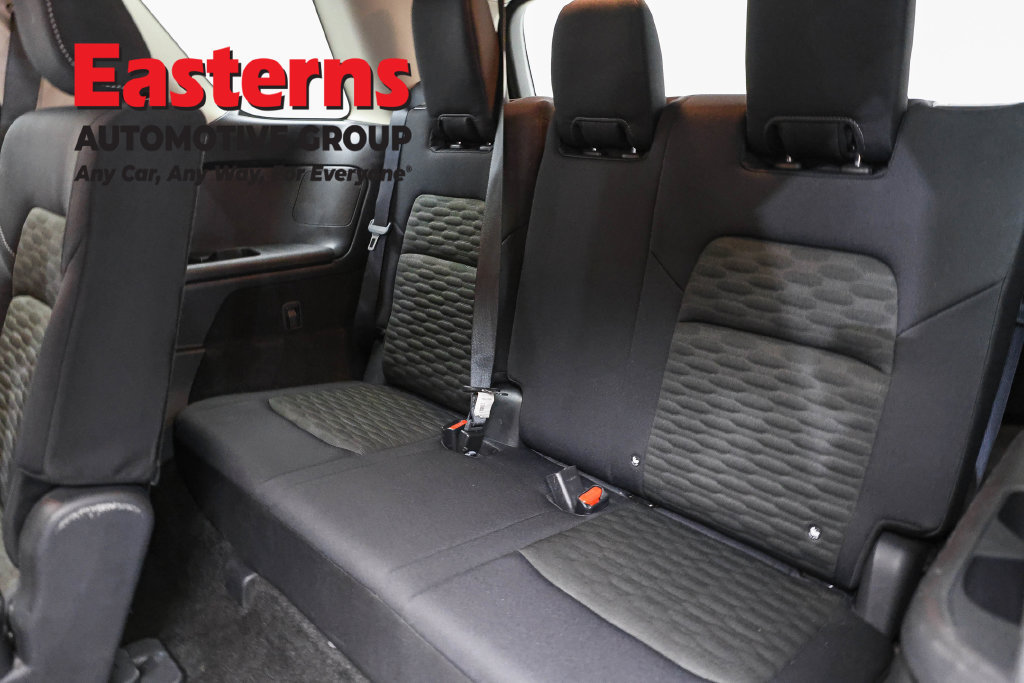 Used 2024 Nissan Pathfinder S AWD/4WD image 27