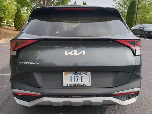 Used 2023 Kia Sportage EX FWD image 5