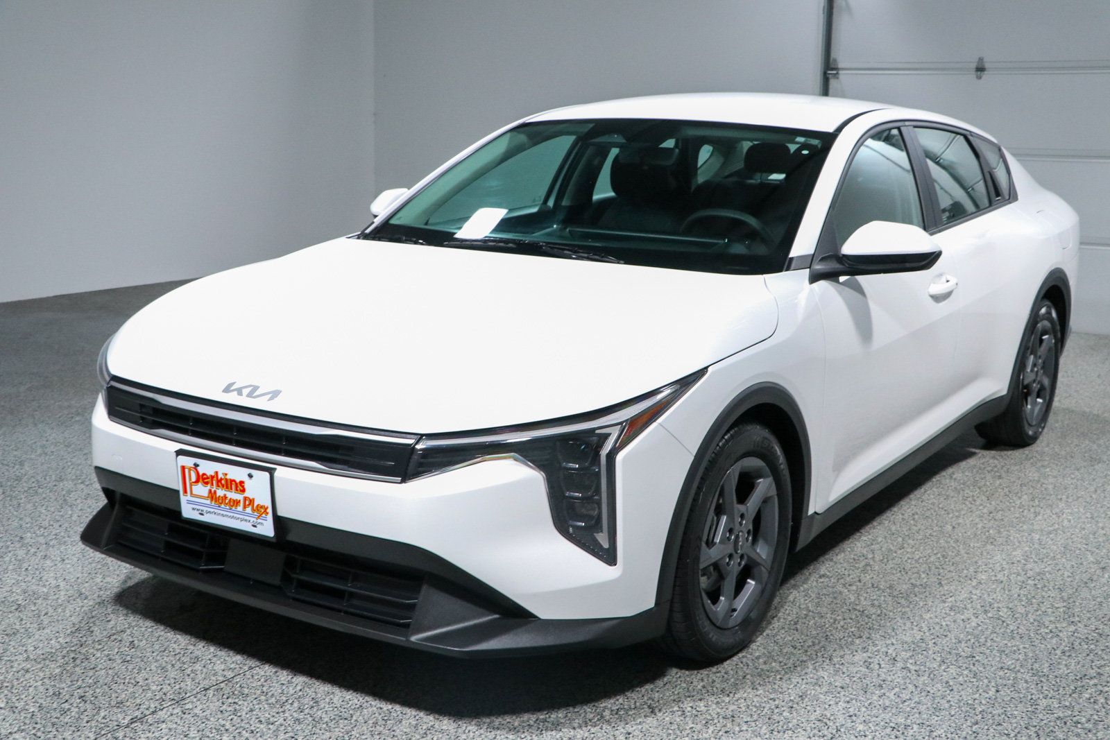 Used 2025 Kia K4 FWD image 29