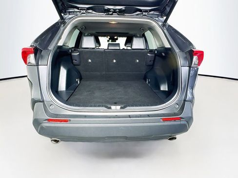 Used 2019 Toyota RAV4 XLE Premium w/ Cold Weather Package image 28