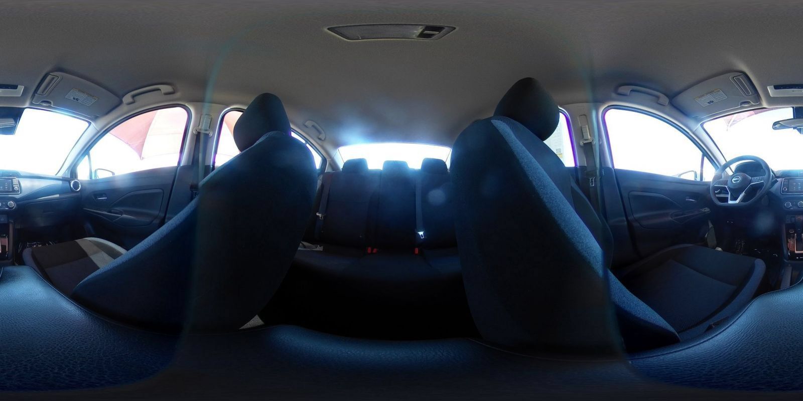 Used 2025 Nissan Versa SV FWD image 39