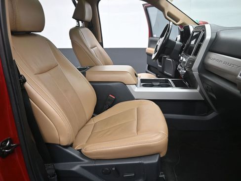 Certified 2022 Ford F250 Lariat w/ Lariat Ultimate Package image 27