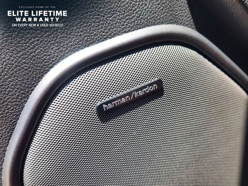 Used 2022 Dodge Durango R/T RWD image 19
