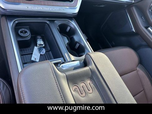 New 2026 Ford Expedition King Ranch image 32