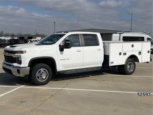 Used 2024 Chevrolet Silverado 3500 LT w/ Convenience Package image 1