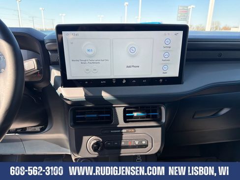 New 2026 Ford Maverick Lobo AWD/4WD image 17
