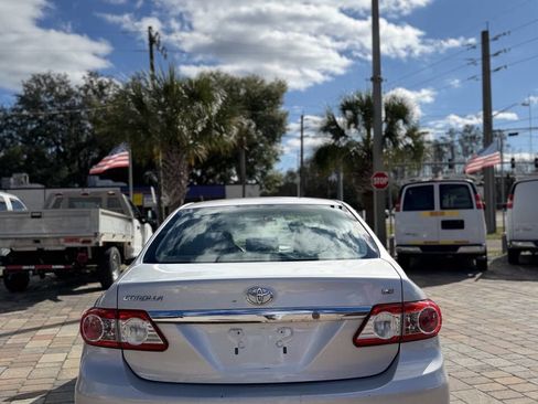 Used 2013 Toyota Corolla LE Special Edition image 5