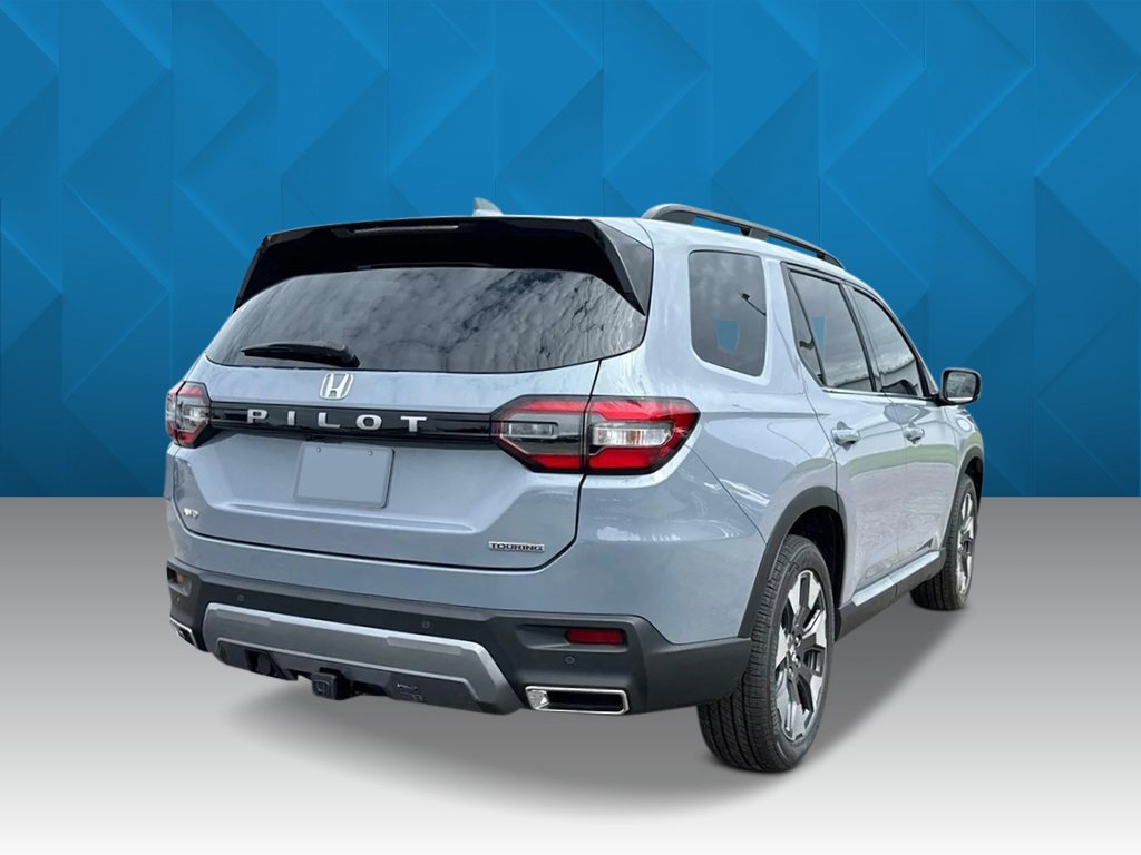 New 2026 Honda Pilot Touring image 2