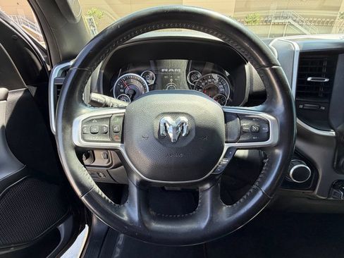 Used 2021 RAM 1500 Big Horn AWD/4WD image 14