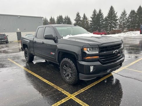 Used 2019 Chevrolet Silverado 1500 LT w/ All Star Edition image 5