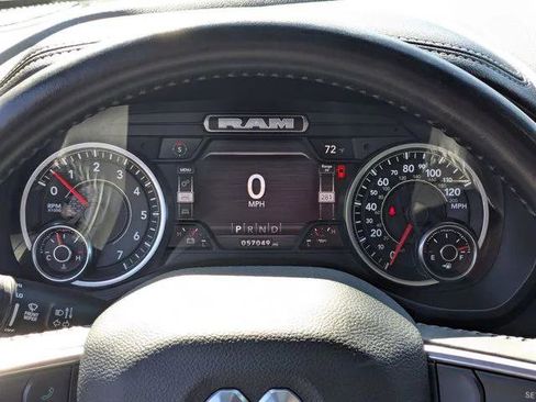 Certified 2022 RAM 1500 Laramie image 16