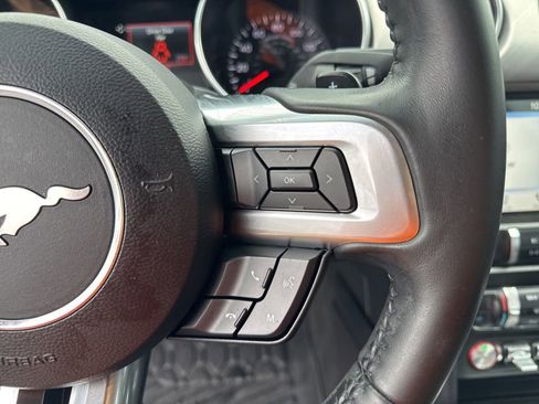 Used 2019 Ford Mustang Premium image 24