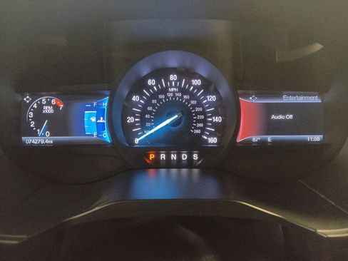 Used 2017 Ford Edge SEL w/ Equipment Group 201A FWD image 23