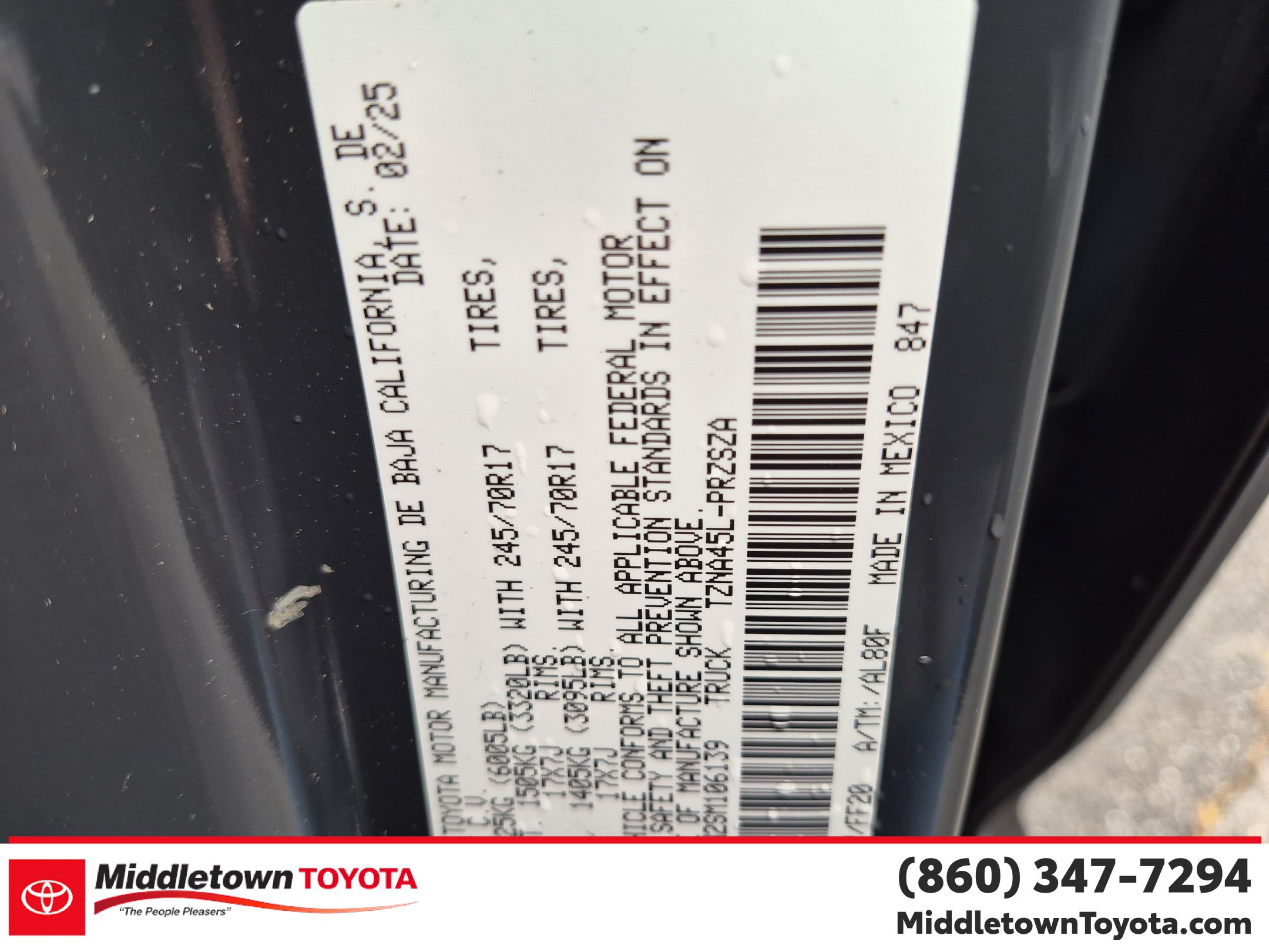 Used 2025 Toyota Tacoma SR5 AWD/4WD image 38