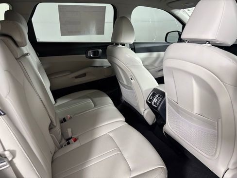 New 2026 Kia Sorento S AWD/4WD image 17