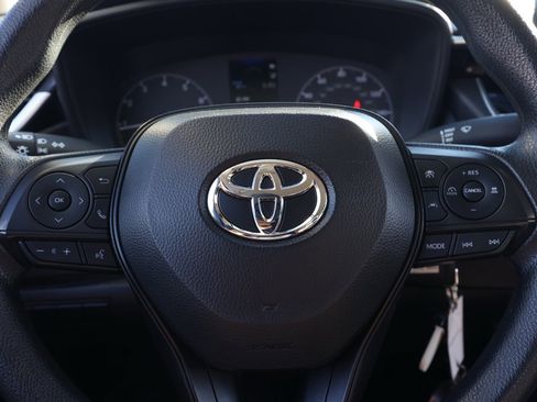 Used 2024 Toyota Corolla LE image 24