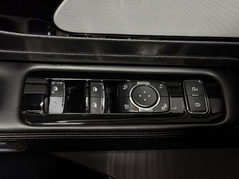 Certified 2024 Lincoln Aviator Reserve w/ Equipment Group 201A AWD/4WD image 12