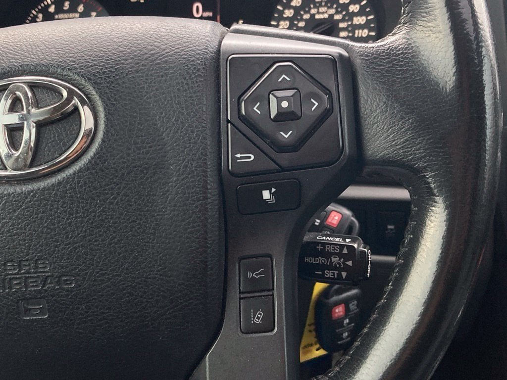 Used 2019 Toyota Sequoia Platinum RWD image 19