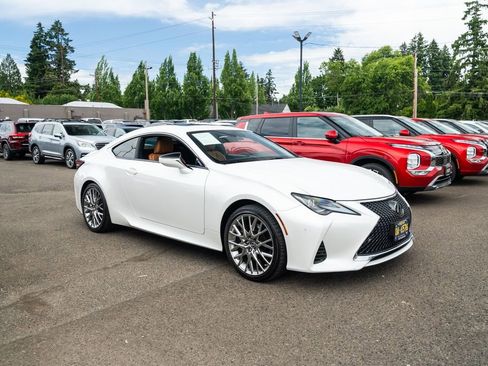 Used 2019 Lexus RC 300 w/ Premium Package RWD image 23