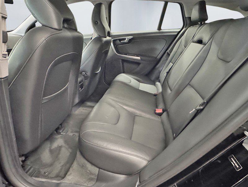 Used 2015 Volvo V60 T5 Premier FWD image 20