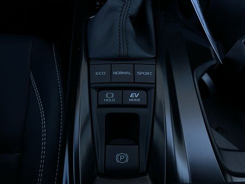 New 2026 Toyota Camry SE image 21