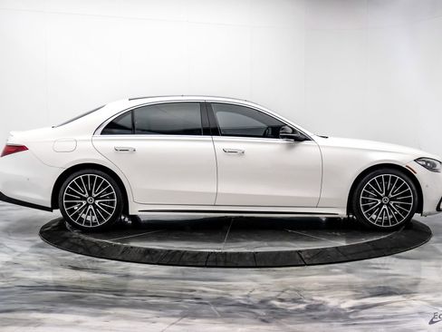 Used 2022 Mercedes-Benz S 580 4MATIC Sedan image 20