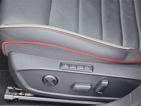 Used 2023 Volkswagen GTI SE image 31