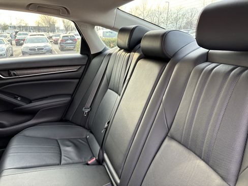Used 2021 Honda Accord EX-L image 33