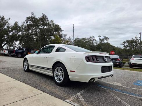 Used 2013 Ford Mustang Coupe image 9