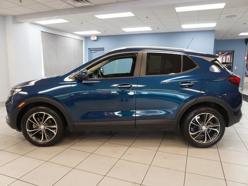 Certified 2021 Buick Encore GX Select image 2