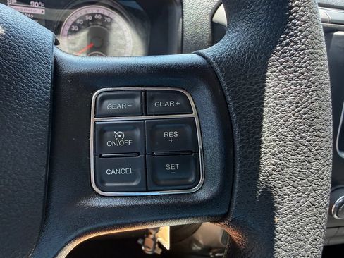 Used 2022 RAM 1500 Tradesman w/ Chrome Plus Package RWD image 17