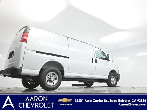 New 2026 Chevrolet Express 2500 w/ Driver Convenience Package RWD image 59