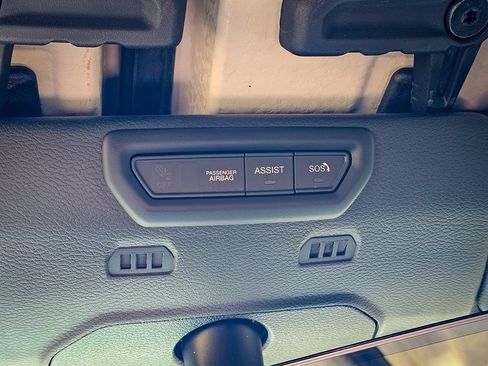 Used 2021 Jeep Wrangler Unlimited Sport AWD/4WD image 27