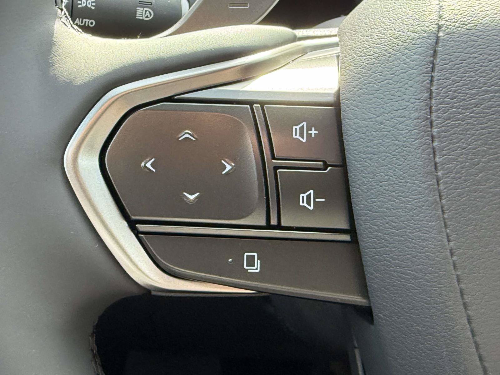 New 2026 Lexus RZ 450e AWD image 18