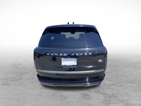 Used 2023 Land Rover Range Rover SE image 6
