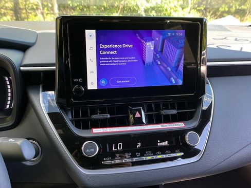 New 2026 Toyota Corolla SE FWD image 16