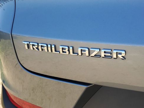 Used 2023 Chevrolet TrailBlazer ACTIV image 7