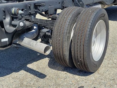 New 2025 RAM 5500 Tradesman image 7