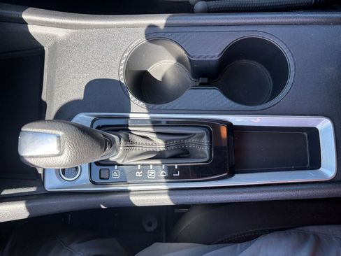 Used 2025 Nissan Altima 2.5 SV image 39