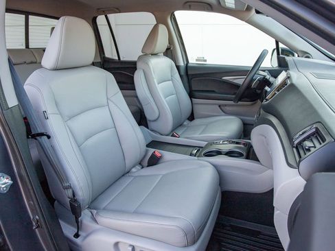 Used 2023 Honda Ridgeline RTL-E image 25