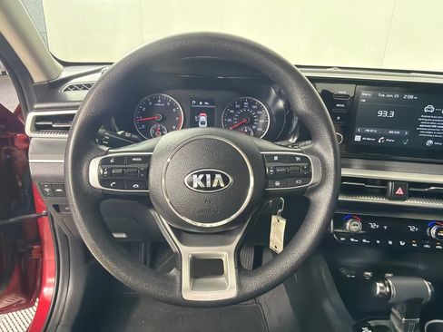 Used 2021 Kia K5 LX FWD image 13