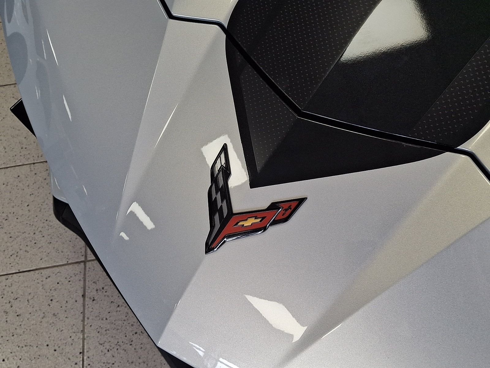 Used 2023 Chevrolet Corvette Stingray Premium Cpe w/ Z51 Performance Package RWD image 31