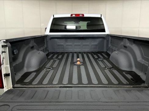 Used 2020 RAM 3500 Big Horn image 34