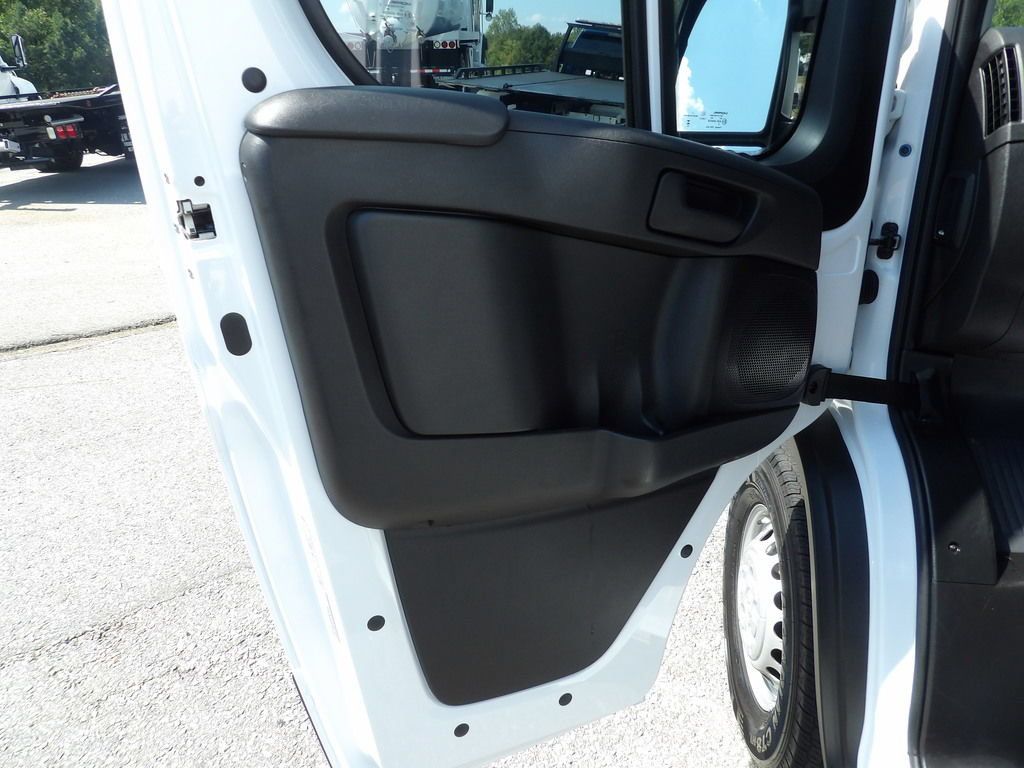 Used 2024 RAM ProMaster 2500 FWD image 14