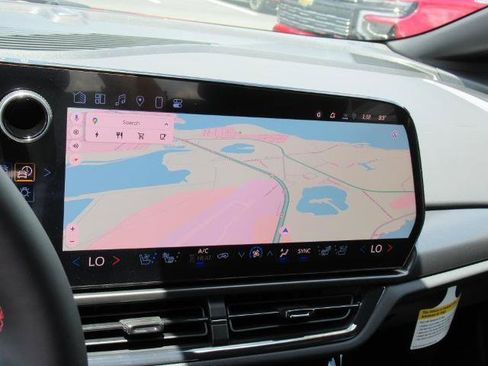 New 2025 Chevrolet Equinox EV RS image 27