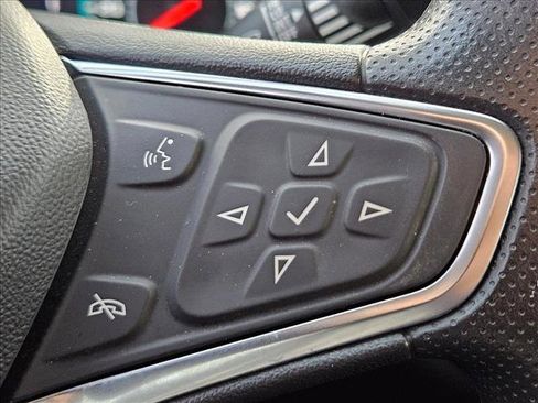 Used 2025 Chevrolet Malibu LT image 15