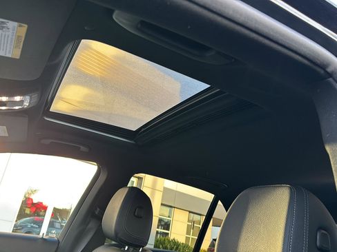 Used 2023 Mercedes-Benz GLE 450 4MATIC image 27